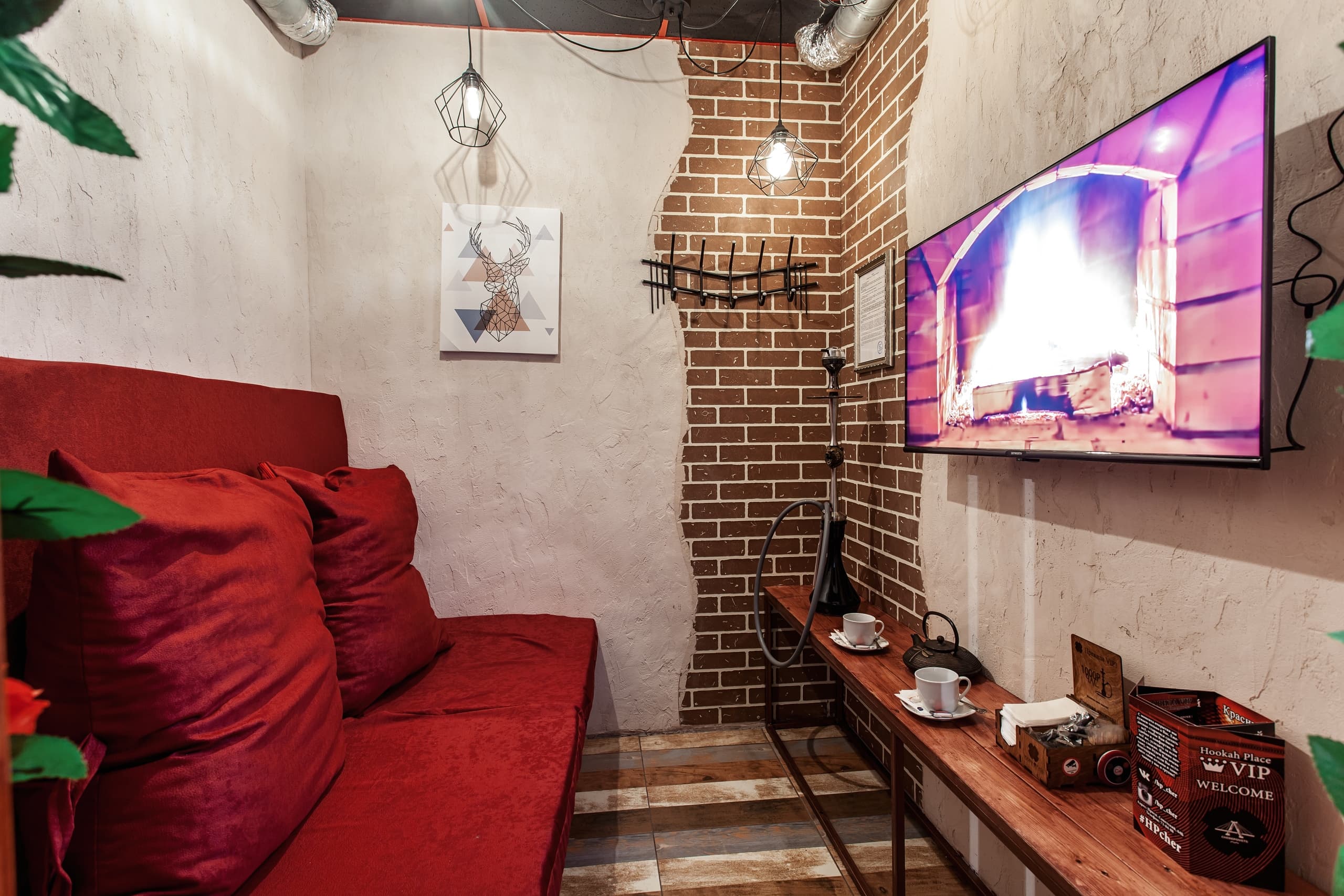 VIP-комната №2 кальянной Hoohah Place в Череповце